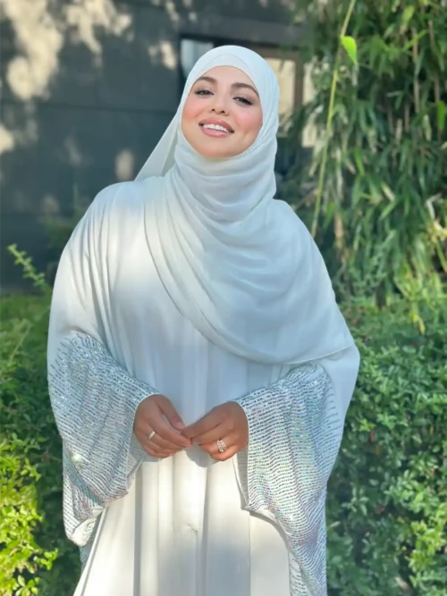 Amira - Snowy